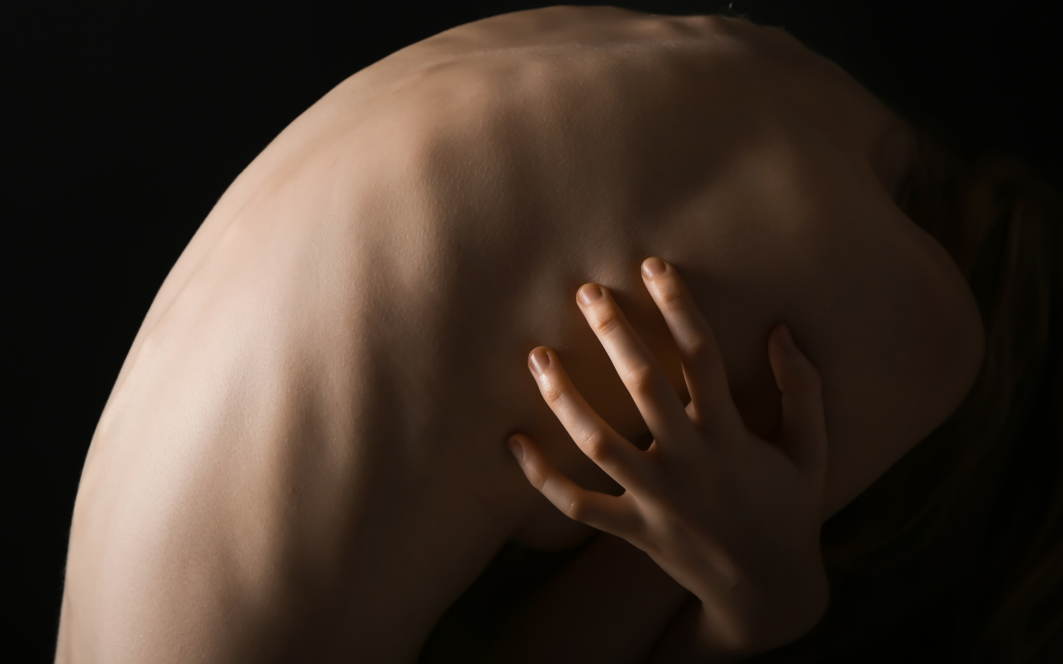 Neden güçlü değil de zayıf olmak istiyoruz?