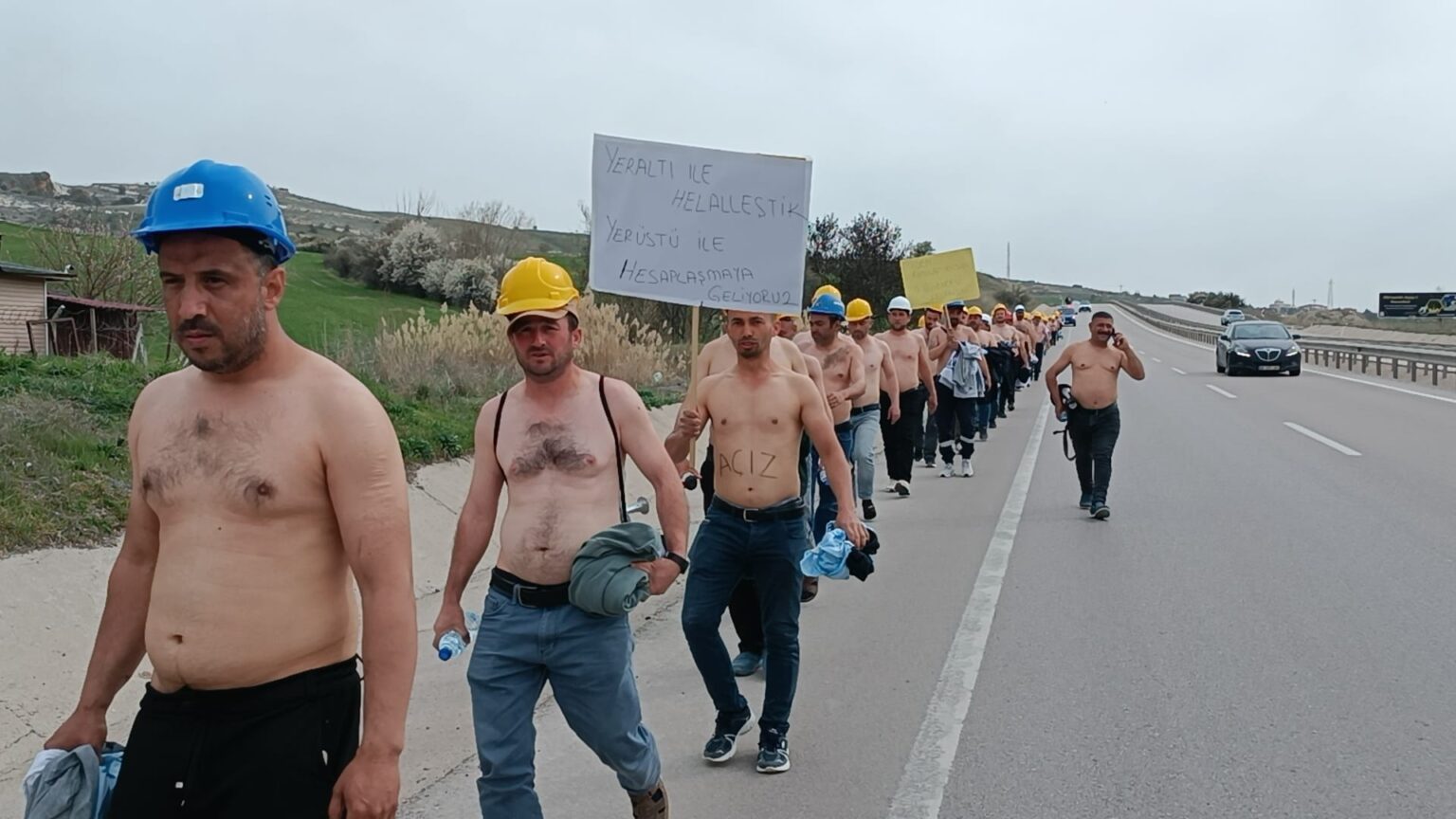 Madenci eşleri anlatıyor: “Evimizde yemek pişmiyor, çocuklarımız boynu bükük”